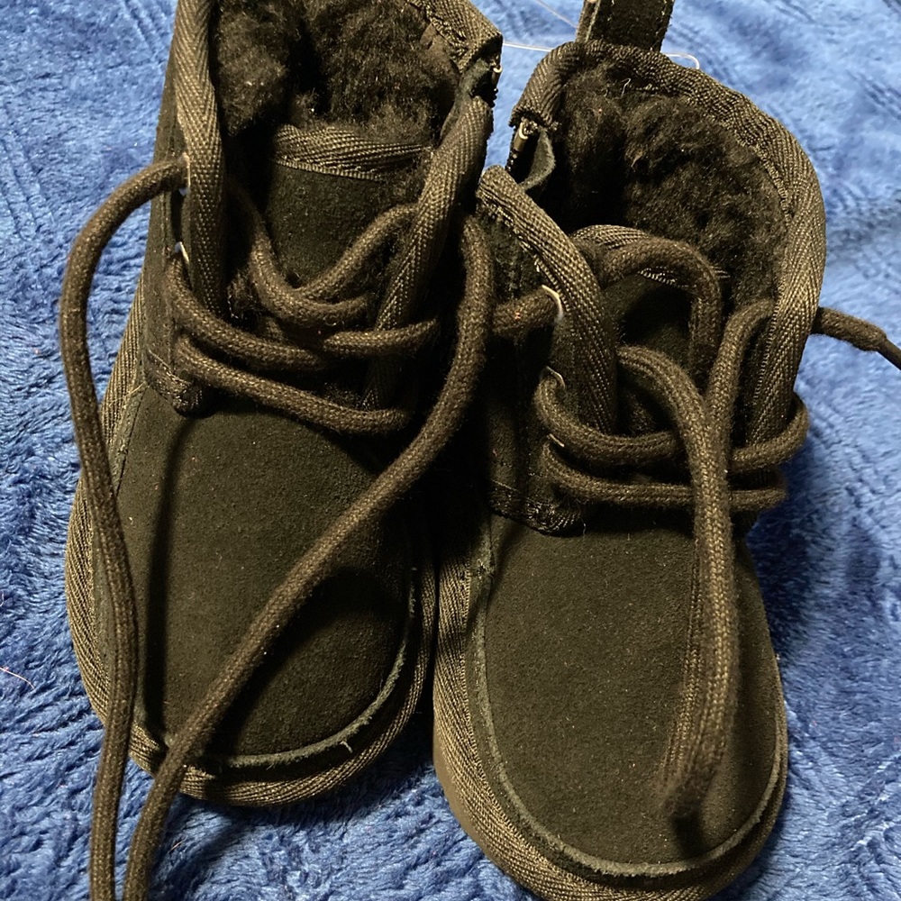 Boy Ugg’s boots